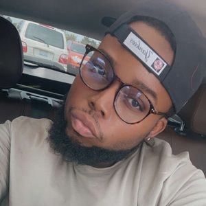 Meet your Posher, Jay